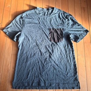Lululemon Greyish Blue Pocket Tee size M